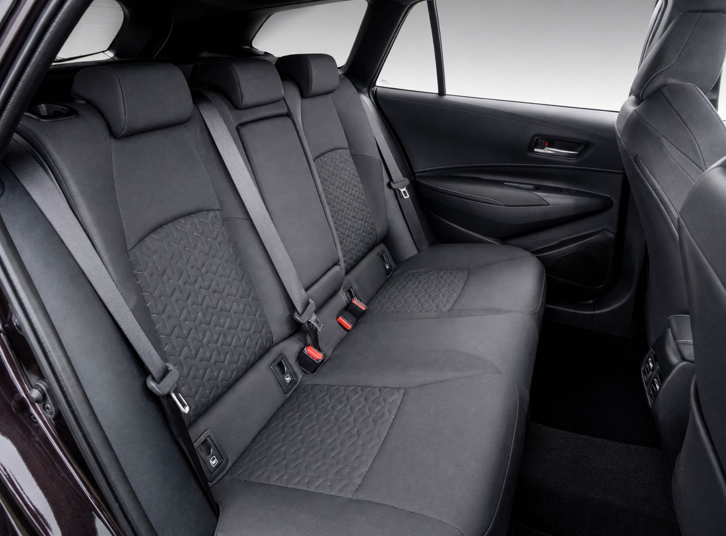 Northampton corporate taxi service for business meetings and client pickups across Northamptonshire